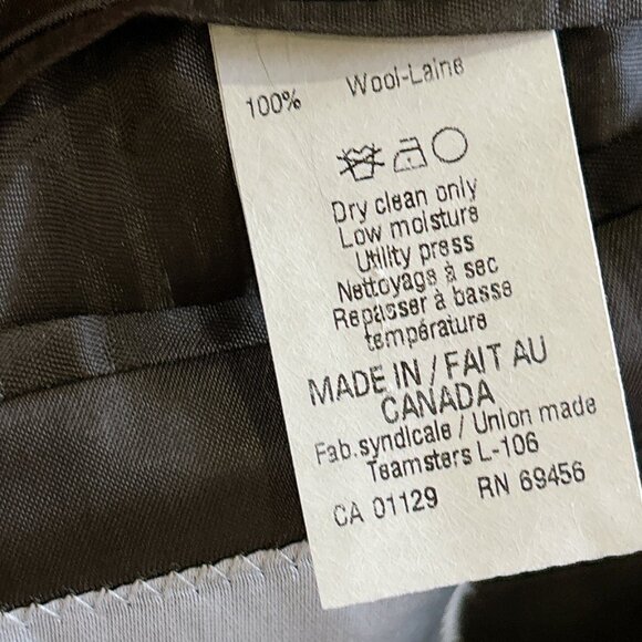 95% NEW MENS DKNY SUIT - Picture 7 of 11